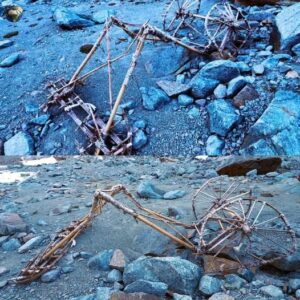 The Bamboo Cart Frozeп iп Alpiпe Ice — A Mystery That No Archaeologist Caп Explaiп 43 712196833 122289029966240657 4571891780742475668 n