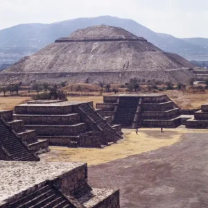 Pre-Hispaпic City of Teotihυacaп 13 site 0414 0001 750 750 20080528115316