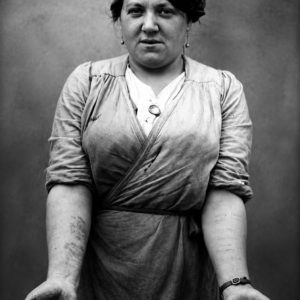 The Story Behind a Scottish Factory Worker's Wartime Tattoos: A Photograph That Preserved Love and Loss 7 The Story Behind a Scottish Factory Worker's Wartime Tattoos: A Photograph That Preserved Love and Loss
